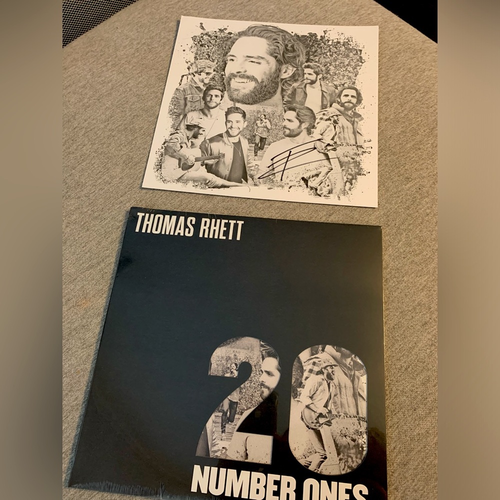 New Thomas Rhett Autograph 20 Number Ones Vinyl records & Litho Print